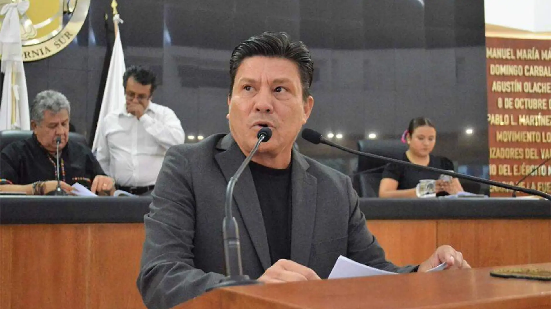 diputado Enrique Rios Cruz